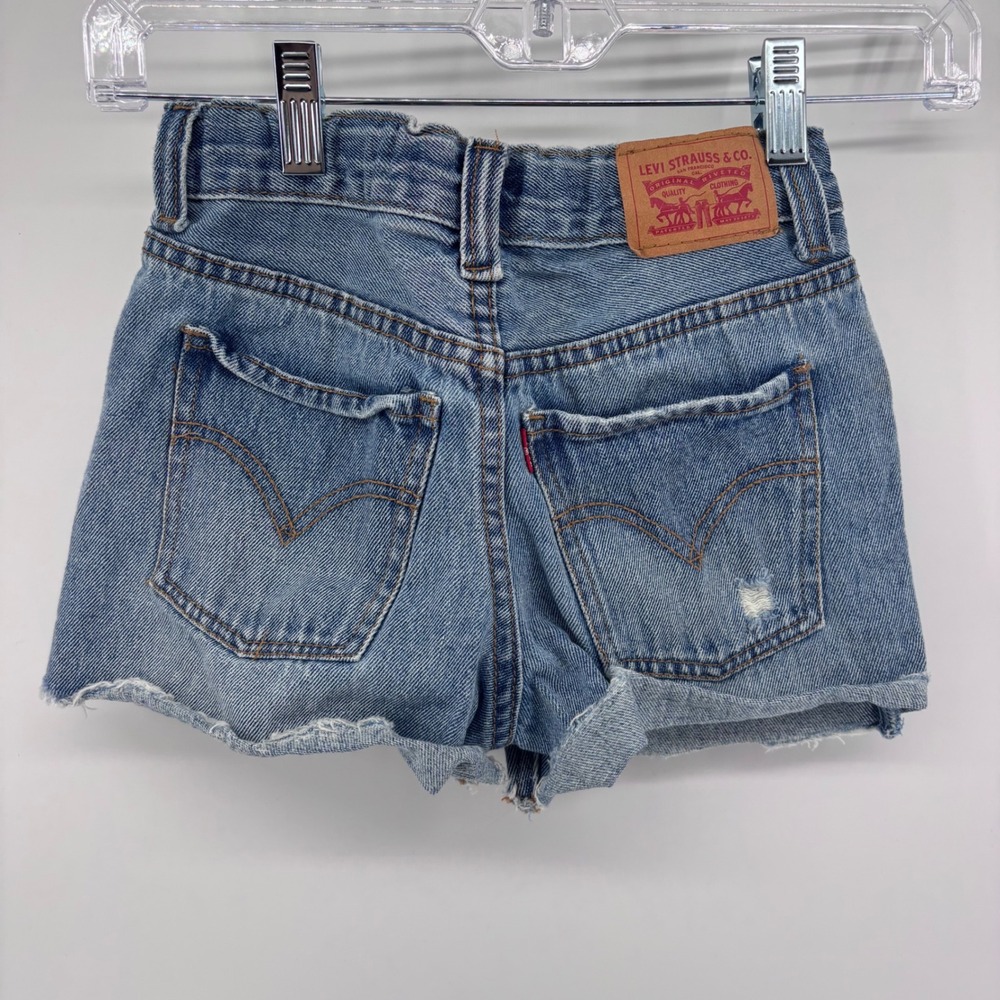 Levi's‎ Denim Jean Shorts Girls Ripped Distressed Blue Raw Hem Size 7